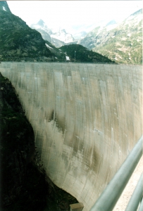 Le barrage d'Emosson