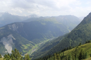 Vue sur le Val d'Arpette, depuis la Breya